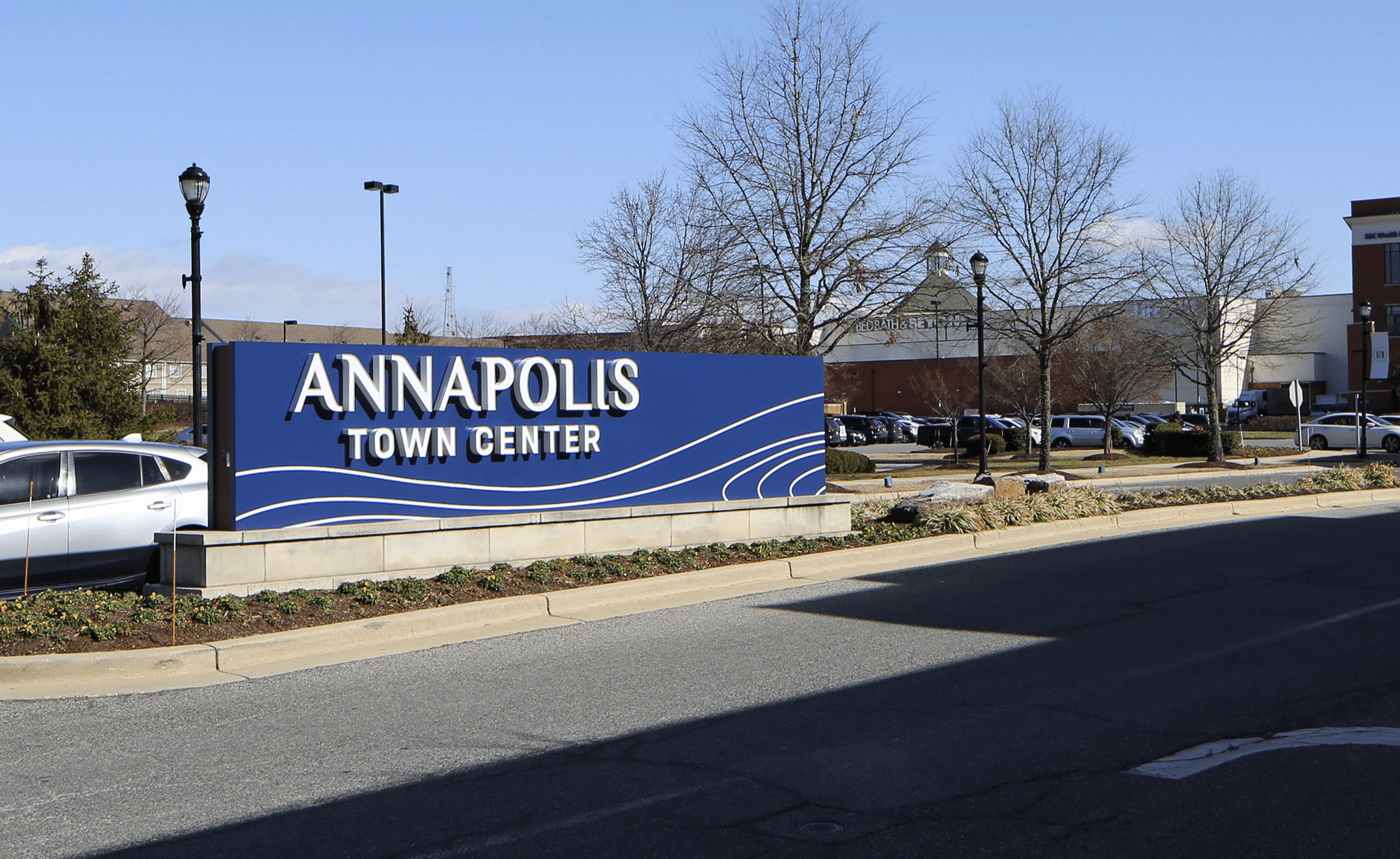 annapolis town center welcome sign